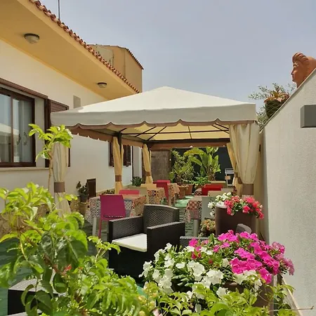 Demetra Malophoros Bed & Breakfast *